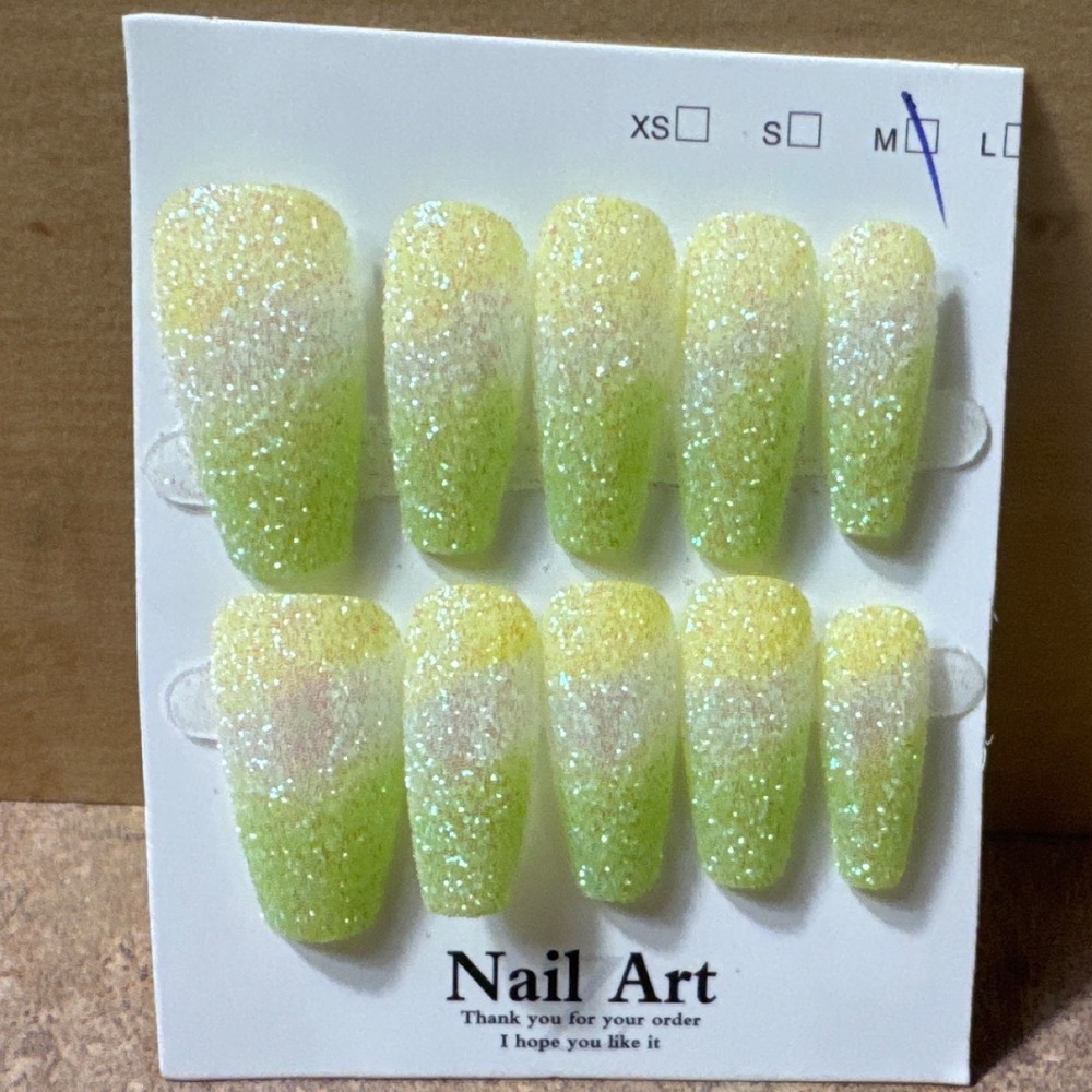 Citrus Spark –‎ Glitter Gradient Nail Set (10pc)